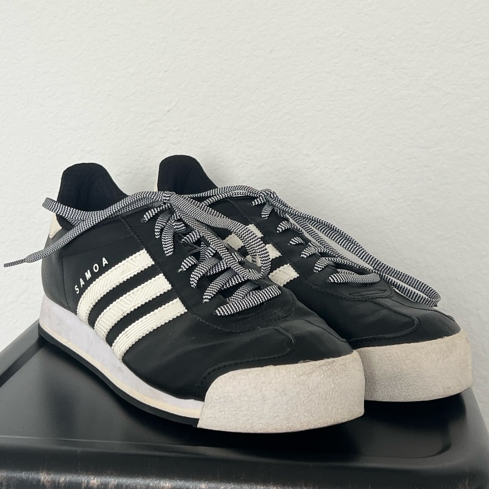 Adidas Samoa W10